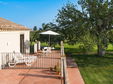 Superior Zimmer mit Terrasse des Nèroli Bio Relais. Land Boutique Hotel in Catania. 